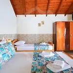 Appartement Avgoustos House